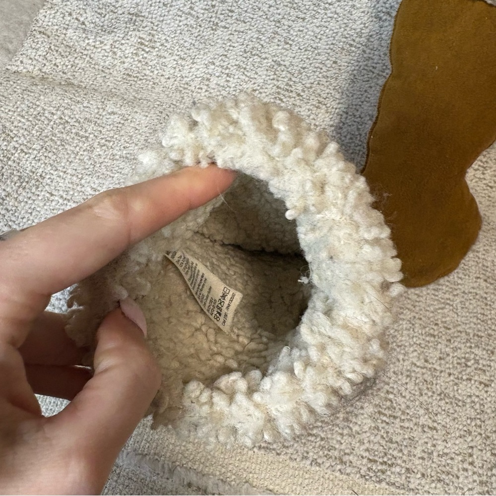Brown Shearling And Suede Mittens - Picture 8 of 9